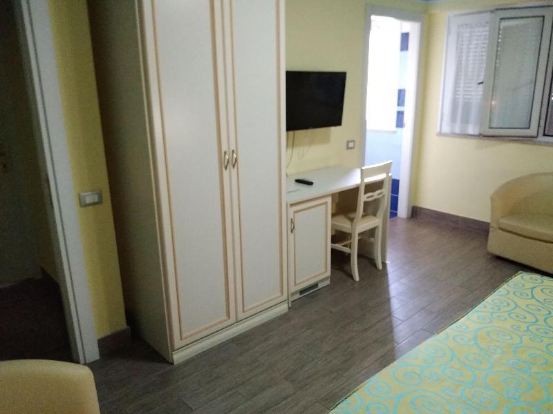 Hotel Villa Aurora Latina Eksteriør bilde