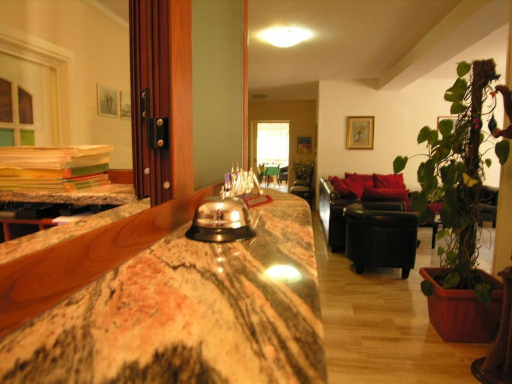 Hotel Villa Aurora Latina Eksteriør bilde
