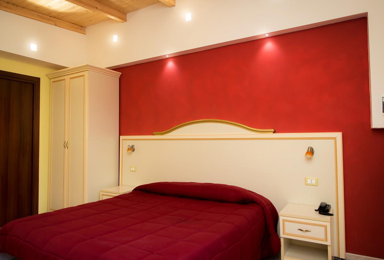 Hotel Villa Aurora Latina Eksteriør bilde